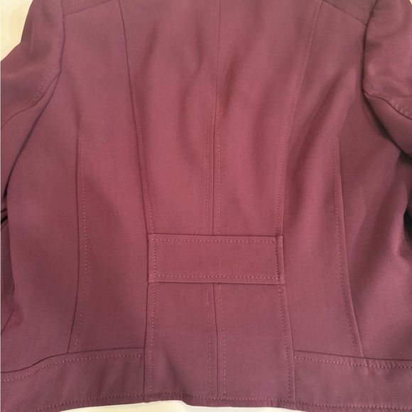 White House Black Market Burgundy Pencil Skirt w/ moto open front blazer 4P - Picture 10 of 13